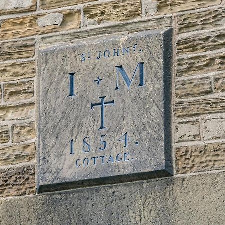 St John'S Cottage Penistone Buitenkant foto